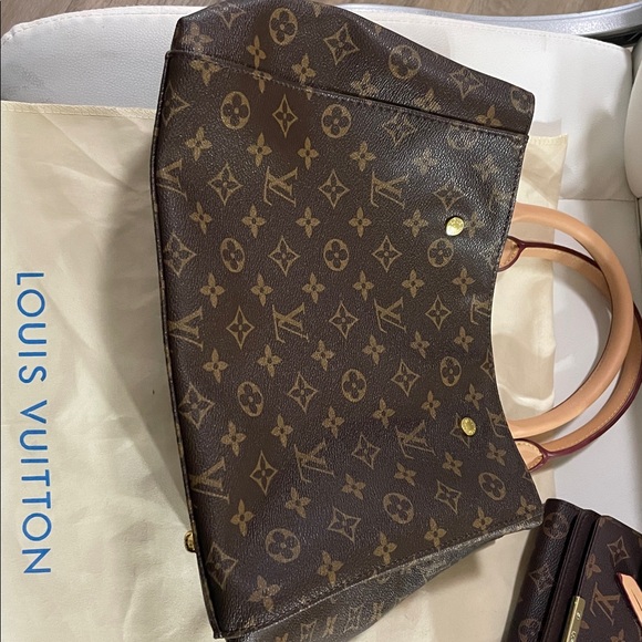 Luxury Designer Brown Tote Bag - Picture 6 of 10